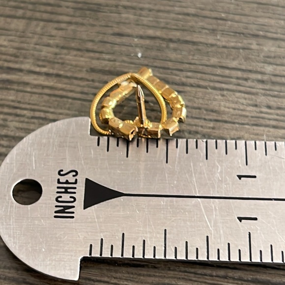 Vintage Interlocking Heart Grey Rhinestone Pin - Picture 13 of 16